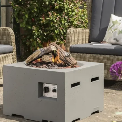 Mesa exterior Cocoon cuadrada pequeña 60x60x40